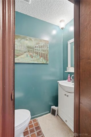 3124 El Camino Drive, Springfield, OH 45503