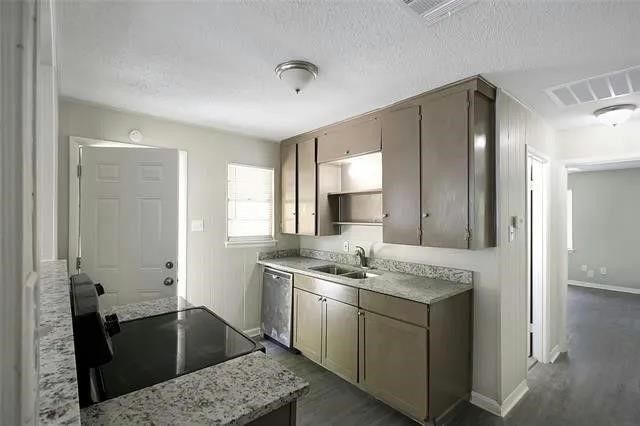 3109 Hunter Street A, Fort Worth, TX 76112