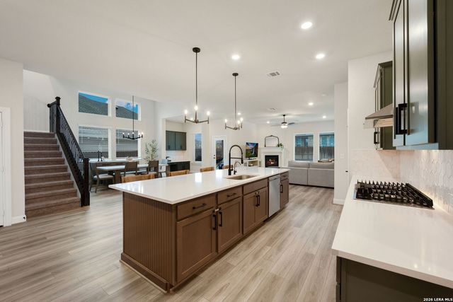 1733 Hidden Fox, New Braunfels, TX 78132