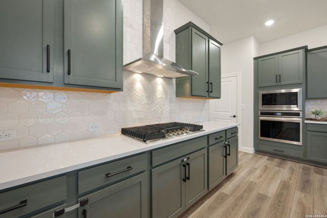 1733 Hidden Fox, New Braunfels, TX 78132