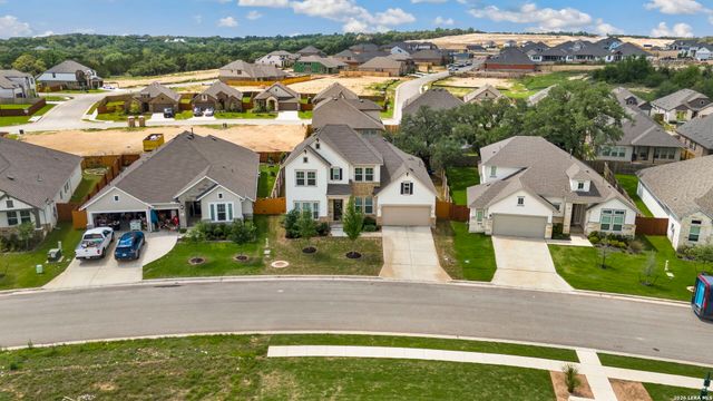 1733 Hidden Fox, New Braunfels, TX 78132