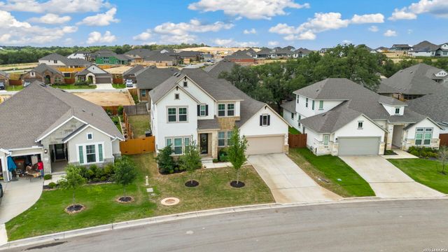 1733 Hidden Fox, New Braunfels, TX 78132