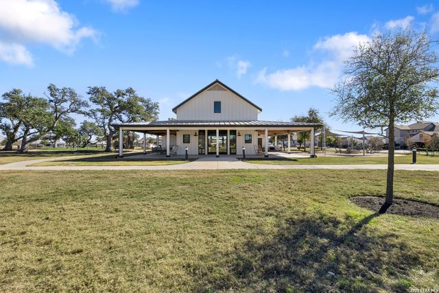 1733 Hidden Fox, New Braunfels, TX 78132