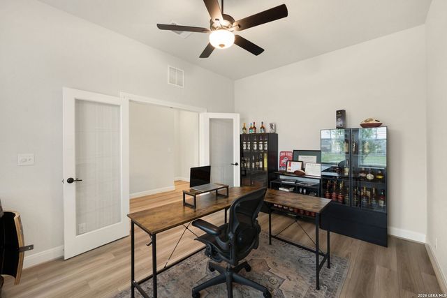 1733 Hidden Fox, New Braunfels, TX 78132