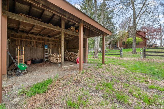 42 Browning Road, Hyde Park, NY 12538