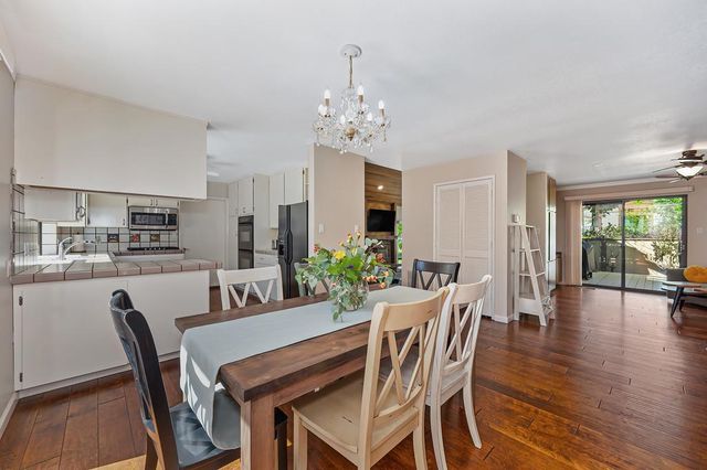 1271 Red Dog Ln, Auburn, CA 95603