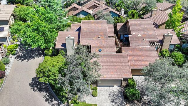 1271 Red Dog Ln, Auburn, CA 95603