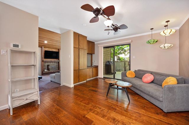 1271 Red Dog Ln, Auburn, CA 95603