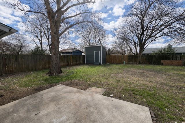 5503 Burgundy DR, Austin, TX 78724