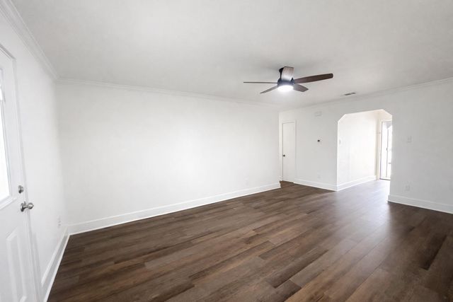 5503 Burgundy DR, Austin, TX 78724