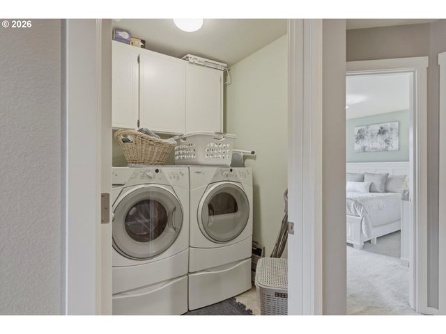 7874 Se SPORRI Ln, Milwaukie, OR 97267