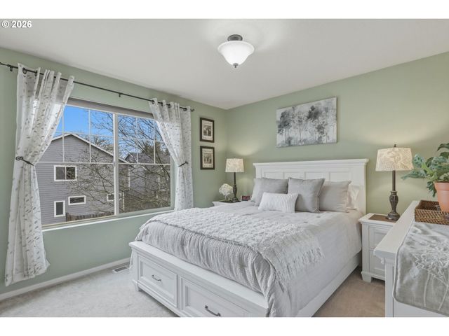 7874 Se SPORRI Ln, Milwaukie, OR 97267