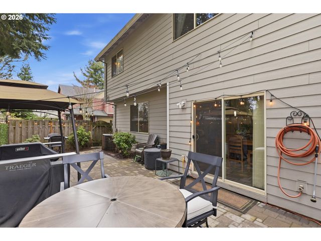 7874 Se SPORRI Ln, Milwaukie, OR 97267