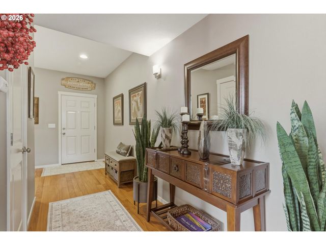 7874 Se SPORRI Ln, Milwaukie, OR 97267