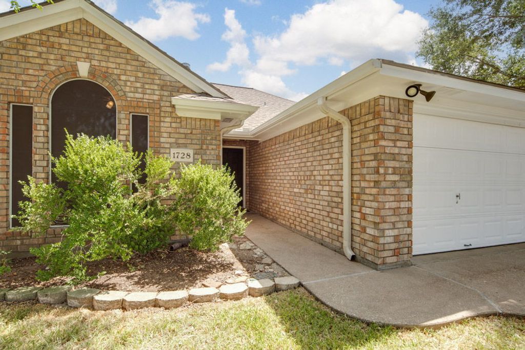 1728 Purple Martin Cove, College Station, TX 77845 — exterior