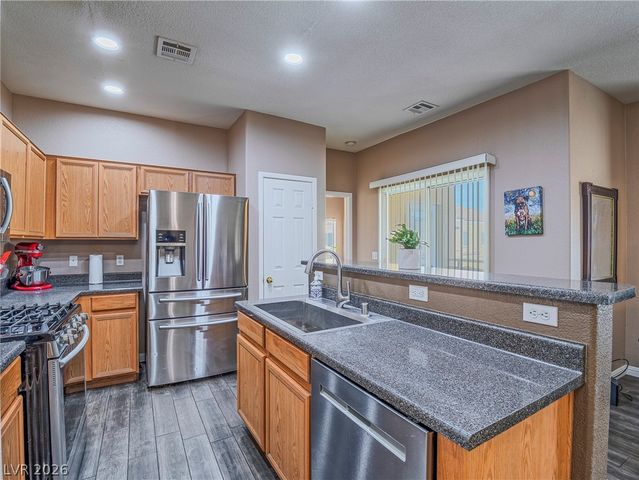 6325 Blowing Sky Street 201, North Las Vegas, NV 89081