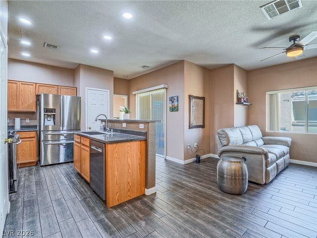 6325 Blowing Sky Street 201, North Las Vegas, NV 89081