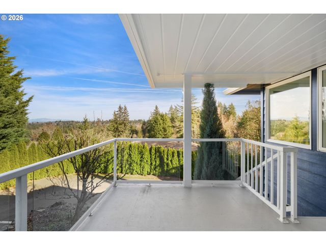 10151 Sw LANCASTER Rd, Portland, OR 97219