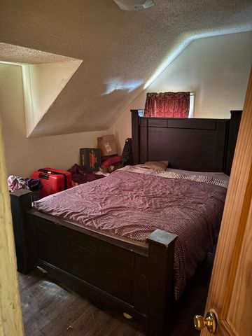 10230 S Parnell Avenue, Chicago, IL 60628