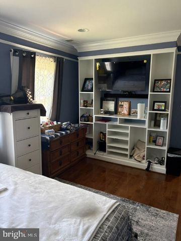 3213 BAYFIELD DR, Woodbridge, VA 22193