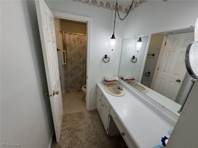 46 Oak Circle, Parkersburg, WV 26101