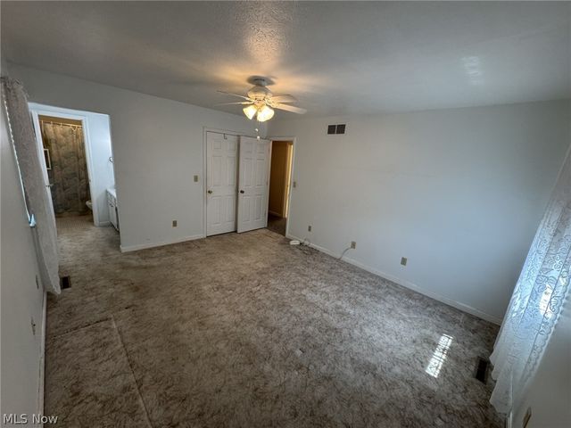 46 Oak Circle, Parkersburg, WV 26101