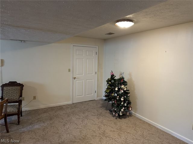 46 Oak Circle, Parkersburg, WV 26101