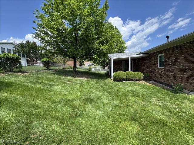 46 Oak Circle, Parkersburg, WV 26101