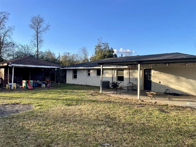 311 Wayside Drive W, Westlake, LA 70669