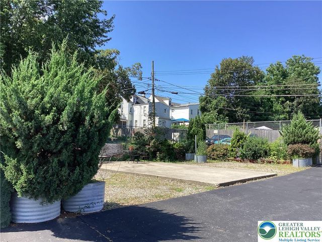 145 South 11th Street B & C, Easton, PA 18042