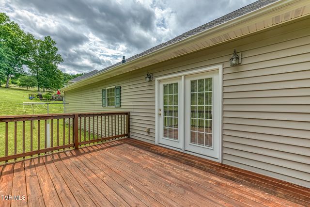 1012 Quail Run, Erwin, TN 37650