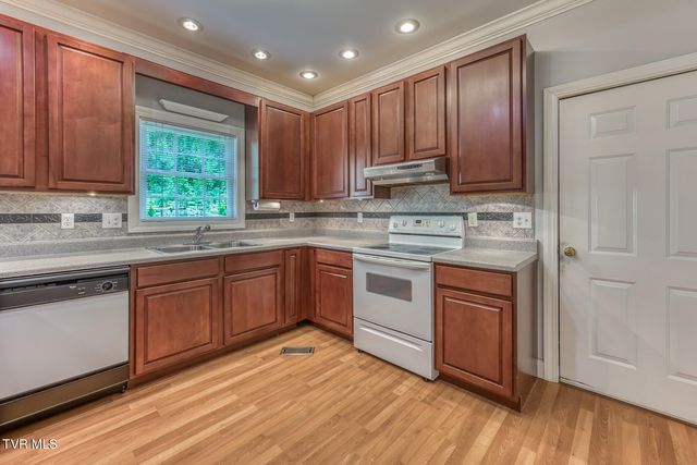 1012 Quail Run, Erwin, TN 37650