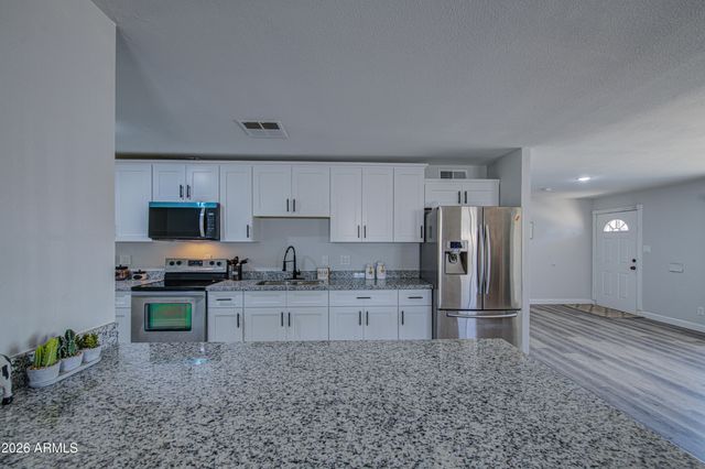 6853 N 36TH Drive, Phoenix, AZ 85019