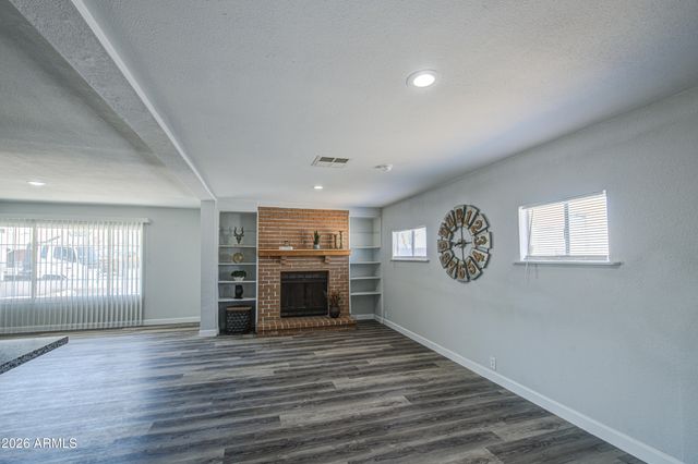 6853 N 36TH Drive, Phoenix, AZ 85019