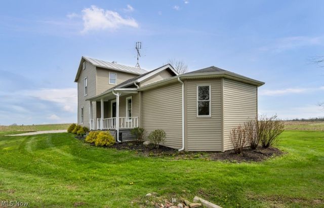 15593 Franchester Road, Burbank, OH 44214