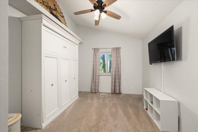 2901 Hermosa Ct, Camino, CA 95709