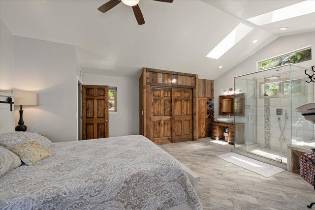 2901 Hermosa Ct, Camino, CA 95709