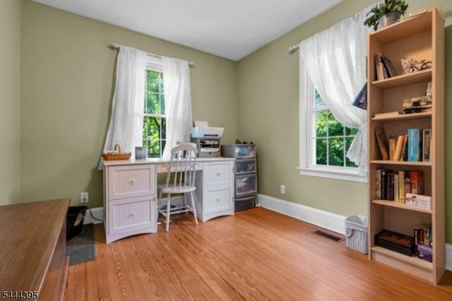 160 Hillcrest Rd, Readington Twp., NJ 08822