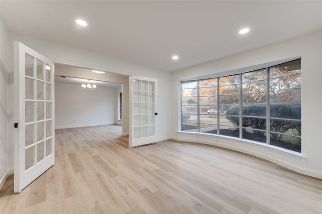 2601 Red Oak Lane, Plano, TX 75075