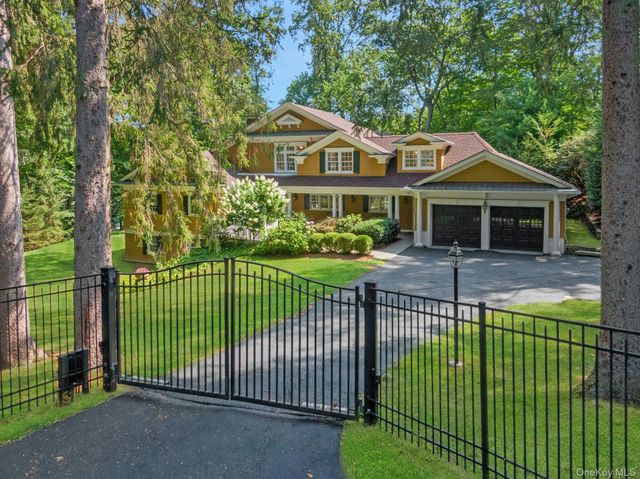 8 N Lake Road, Armonk, NY 10504