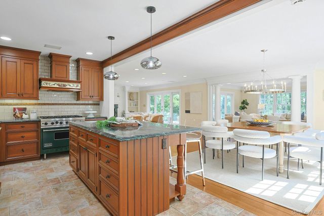 8 N Lake Road, Armonk, NY 10504