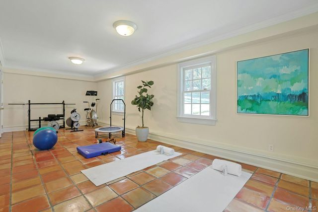 8 N Lake Road, Armonk, NY 10504