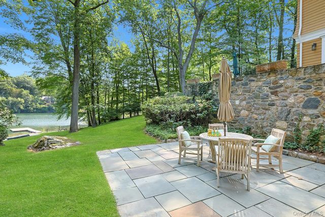 8 N Lake Road, Armonk, NY 10504