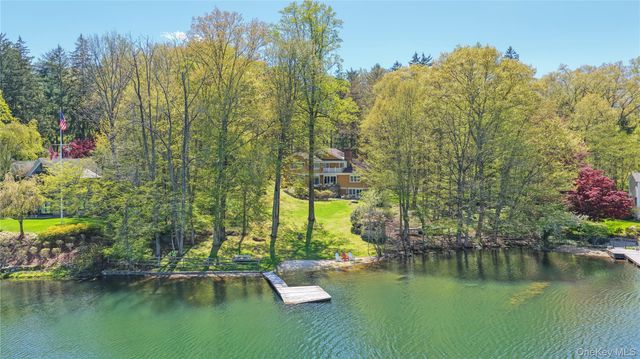 8 N Lake Road, Armonk, NY 10504