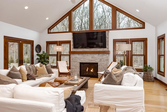 102 W Virginia Avenue, Normal, IL 61761