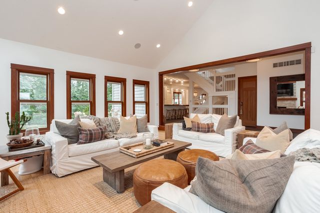 102 W Virginia Avenue, Normal, IL 61761