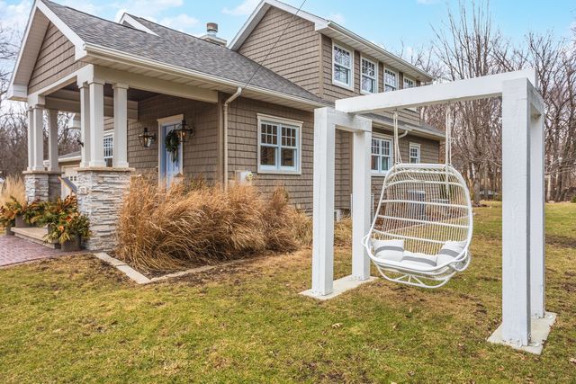 102 W Virginia Avenue, Normal, IL 61761