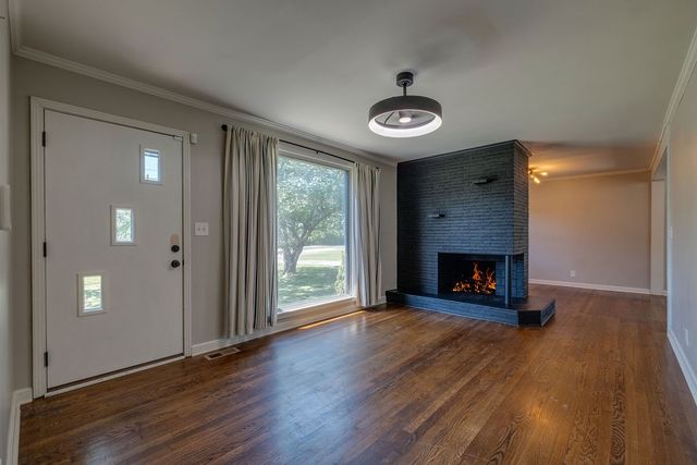2700 Lakeland Dr, Nashville, TN 37214