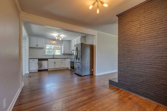 2700 Lakeland Dr, Nashville, TN 37214