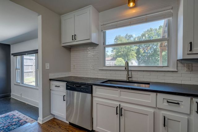 2700 Lakeland Dr, Nashville, TN 37214